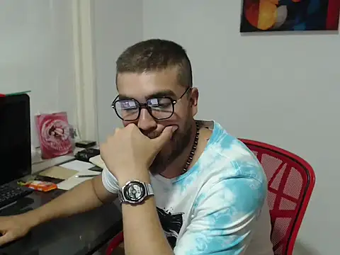 Dylanwish online show from September 18, 2025, 11:51 pm