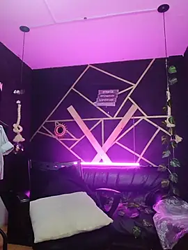 Gelena Black online show from November 17, 2025, 2:01 pm