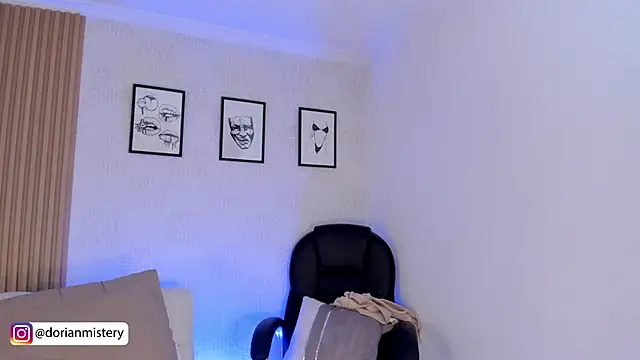 Dorianmistery2322  online show from September 20, 2025, 3:29 am