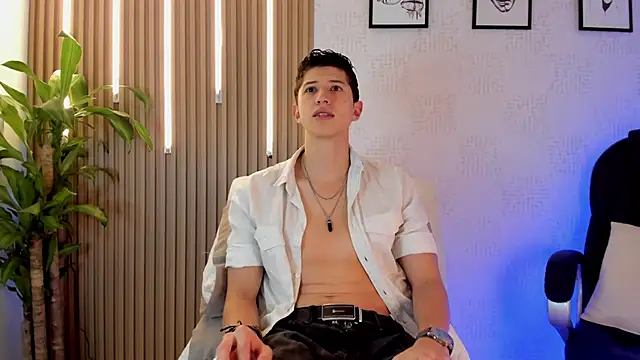 Dorianmistery2322  online show from November 27, 2025, 12:13 am