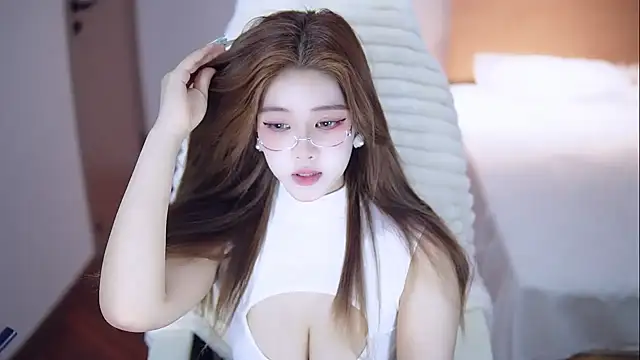 lkjfdsks online show from March 1, 2025, 7:26 pm