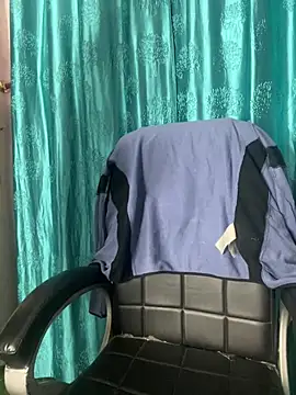 Snapshot of poision51 chatting on March 7, 2025, 6:46 am poision51 online show from March 7, 2025, 6:46 am