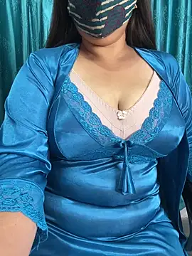 Snapshot of poision51 chatting on March 3, 2026, 5:24 am poision51 online show from March 3, 2026, 5:24 am