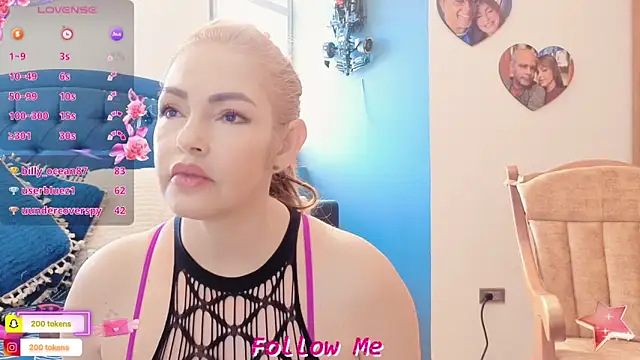 QueenYsuRey online show from January 15, 2025, 1:41 pm