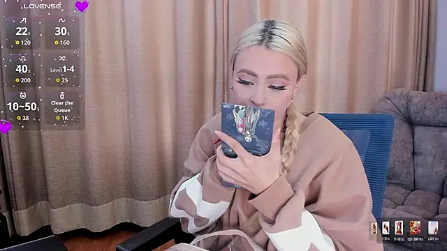 miacarperr1 online show from February 27, 2026, 8:42 pm