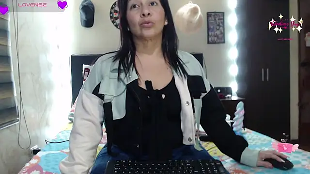 Rachell 111 online show from March 2, 2025, 12:20 am