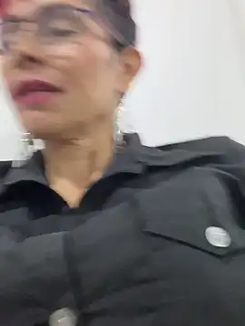 MireyaTorresGu online show from February 19, 2025, 12:25 am