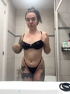 yorkshiregal online show from December 6, 2024, 7:10 am