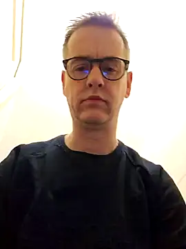 Hectorthyssen1 online show from January 16, 2025, 9:19 pm