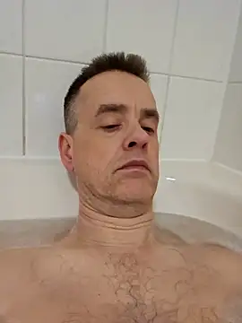 Hectorthyssen1 online show from January 27, 2025, 7:56 pm