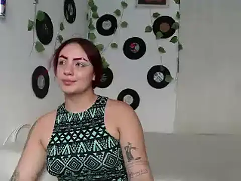 Hannafoster online show from December 14, 2024, 9:35 pm