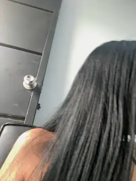 Baby Niels online show from September 28, 2025, 2:11 pm