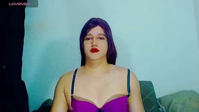 alexandrasexy32 online show from May 10, 2026, 3:12 am