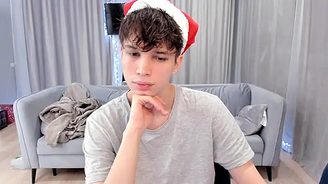 Im Shine Guy online show from December 30, 2024, 8:58 pm