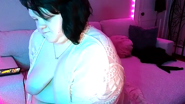 Flamefairy710 online show from February 19, 2025, 11:49 am