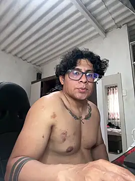 ikkipro online show from February 2, 2026, 11:03 pm