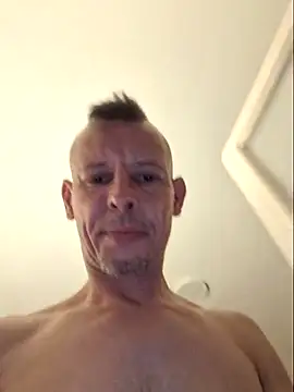 Snapshot of Vasember11@xh chatting on June 29, 2026, 6:30 pm Vasember11xh online show from June 29, 2026, 6:30 pm