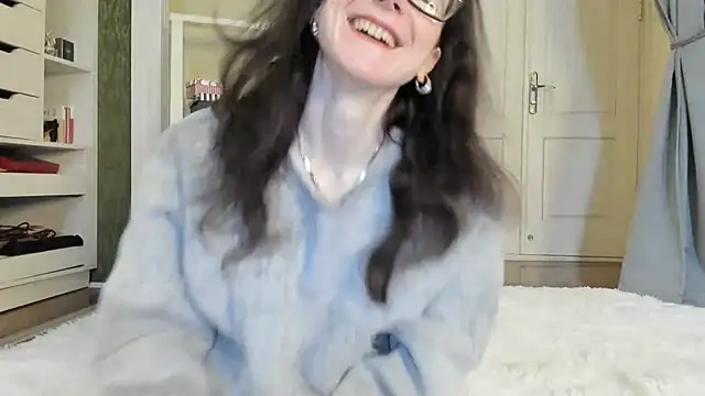 Baby Jewel online show from January 7, 2025, 11:05 am