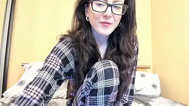 Baby Jewel online show from January 14, 2026, 11:16 am