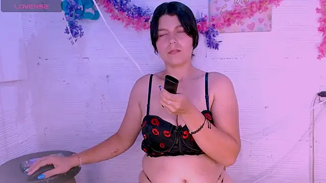 Im Antonellasex online show from October 2, 2025, 2:02 pm