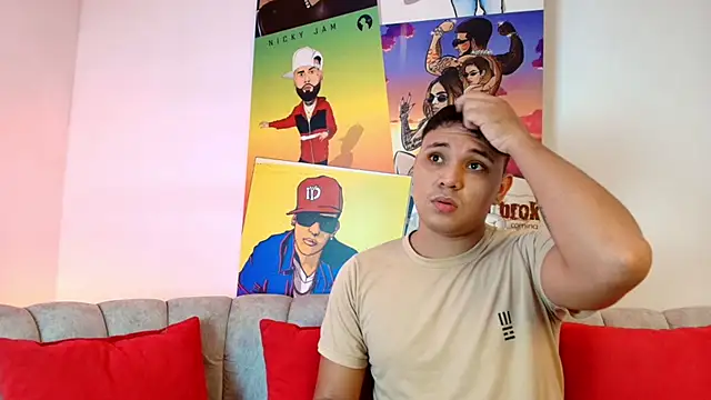 couple lovelyds online show from March 6, 2026, 8:49 pm