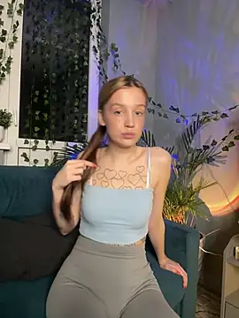 Sweet Evva online show from January 28, 2025, 6:39 pm