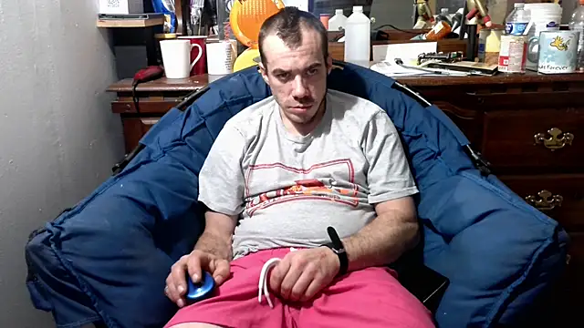 ScubaStevex online show from February 8, 2025, 10:51 pm