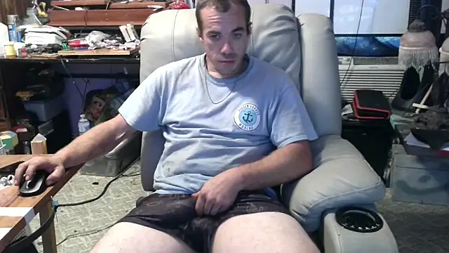 ScubaStevex online show from October 17, 2025, 1:03 pm