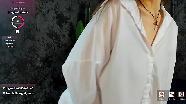 Lillian White online show from May 15, 2026, 11:34 pm