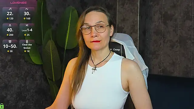 Lillian White online show from May 28, 2026, 12:41 am