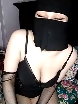 Qamarr online show from March 18, 2025, 3:31 am