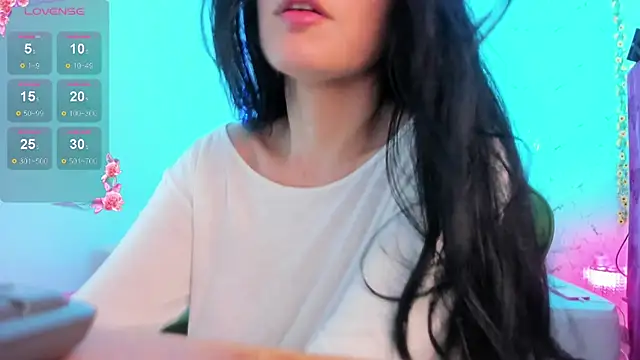 elissa iris online show from September 13, 2025, 3:50 am