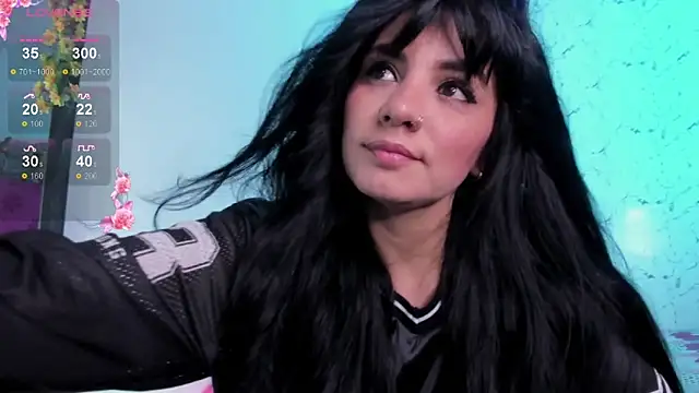 elissa iris online show from September 24, 2025, 2:37 am