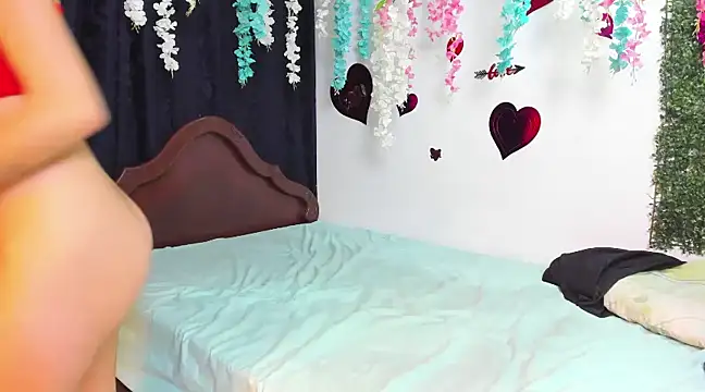 kattyandtom2 online show from February 12, 2025, 10:14 am