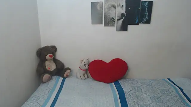 Pocahontas Princess  online show from March 24, 2026, 5:29 pm