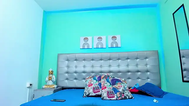 selena castillo online show from March 19, 2025, 3:52 am