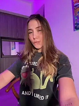 SophieRaily  online show from January 29, 2025, 12:43 am