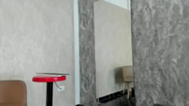 Violetrousse online show from March 14, 2025, 7:12 pm