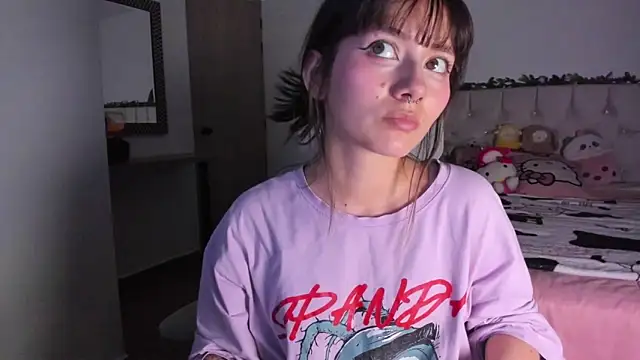 Snapshot of Sakito_Tokio chatting on September 12, 2025, 11:37 pm Sakito Tokio online show from September 12, 2025, 11:37 pm