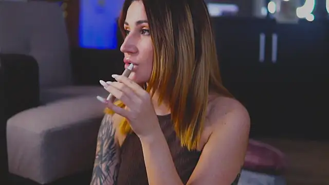 KimSkyex online show from January 18, 2025, 5:31 am