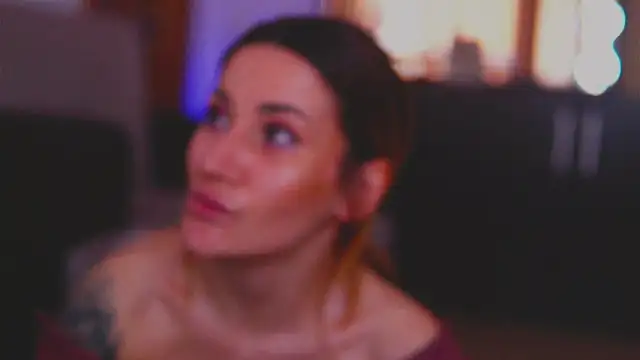 KimSkyex online show from January 19, 2025, 8:39 am