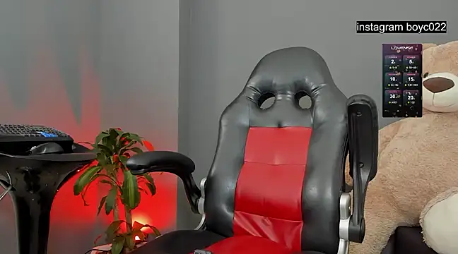 boyc022  online show from January 17, 2025, 12:53 am