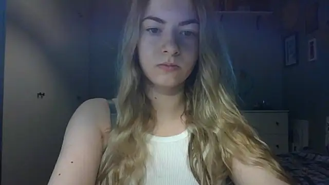 Snapshot of ROSIEx_sweet chatting on April 30, 2026, 6:53 am ROSIEx sweet online show from April 30, 2026, 6:53 am