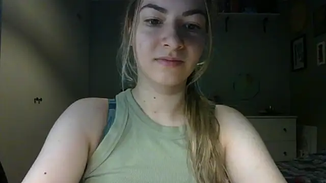 Snapshot of ROSIEx_sweet chatting on May 21, 2026, 6:42 am ROSIEx sweet online show from May 21, 2026, 6:42 am