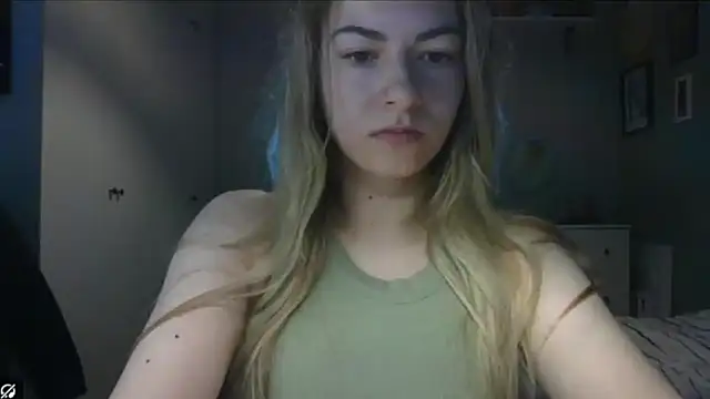 Snapshot of ROSIEx_sweet chatting on May 26, 2026, 6:53 am ROSIEx sweet online show from May 26, 2026, 6:53 am