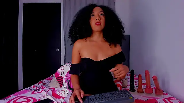 NAHOMI MILLER online show from March 16, 2025, 2:32 am