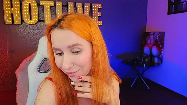 AliceBYKiss online show from January 31, 2025, 9:37 am