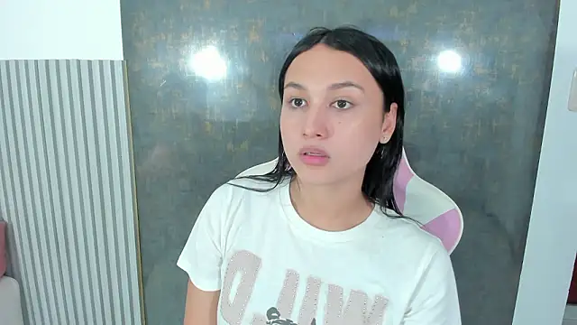 lana boomer online show from February 5, 2026, 8:13 pm