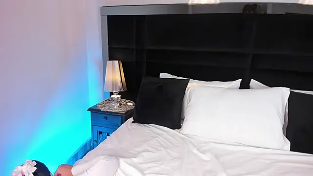 MelodyRey  online show from September 30, 2025, 10:48 pm