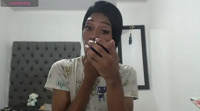 Snapshot of lucianadolll chatting on March 7, 2025, 7:49 pm lucianadolll online show from March 7, 2025, 7:49 pm